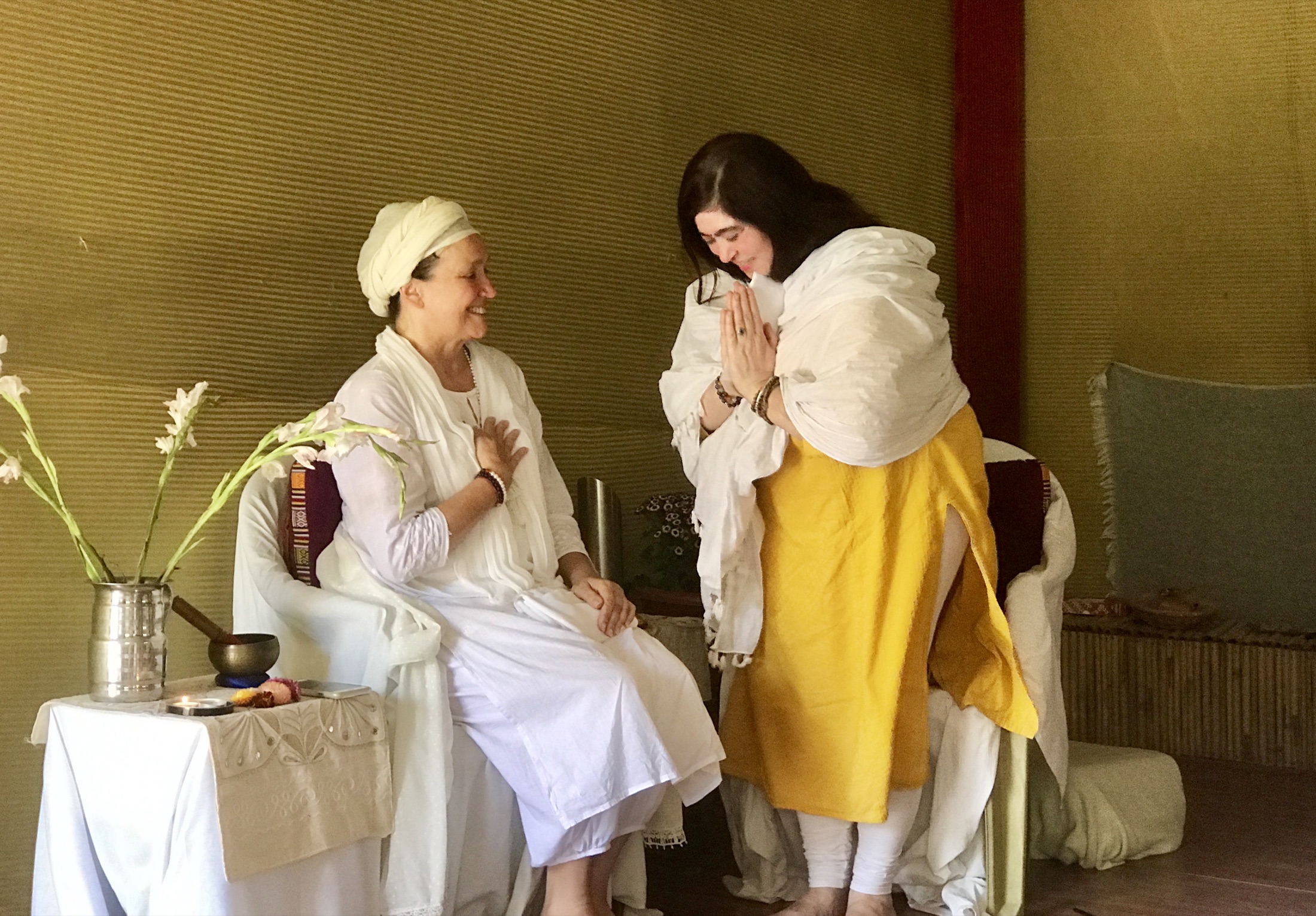 Samvedna Spiritual School healing session